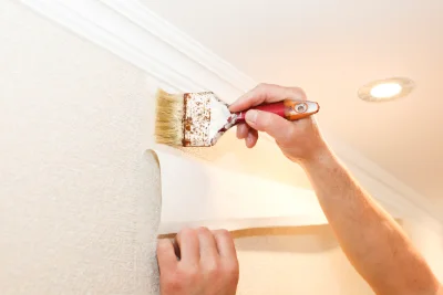 Pose de papier peint à Guipy — revêtements muraux et toiles de verre